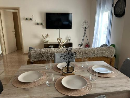 Grevena Apartment | The Clock House No1