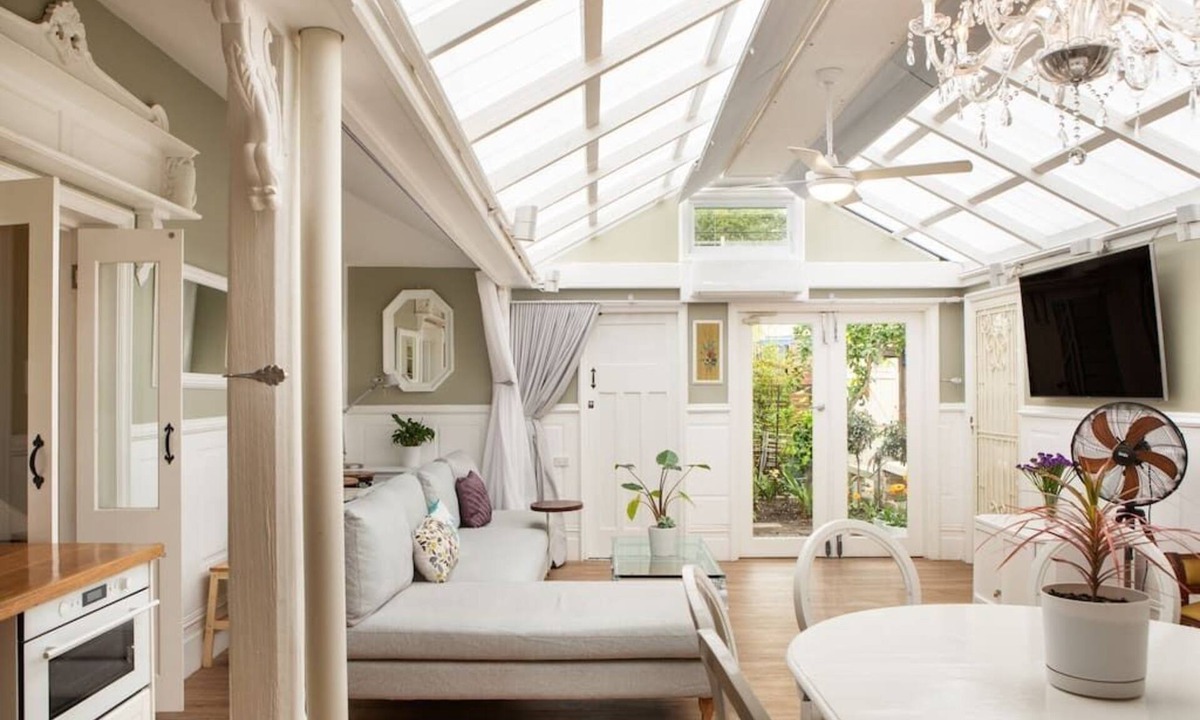 Redfern House | The East-Redfern Mansion on Chelsea