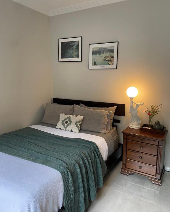 Wentworthville House | -The Garden Room - with Private Entrance & Private Bathroom