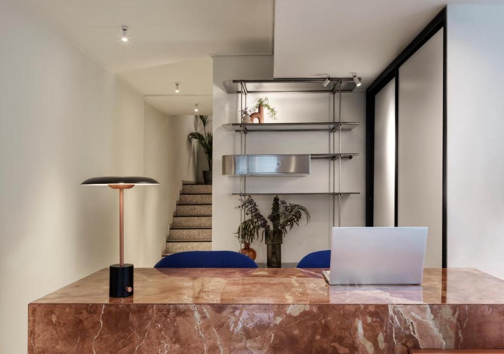 Mets Apartment | The Newel Acropolis
