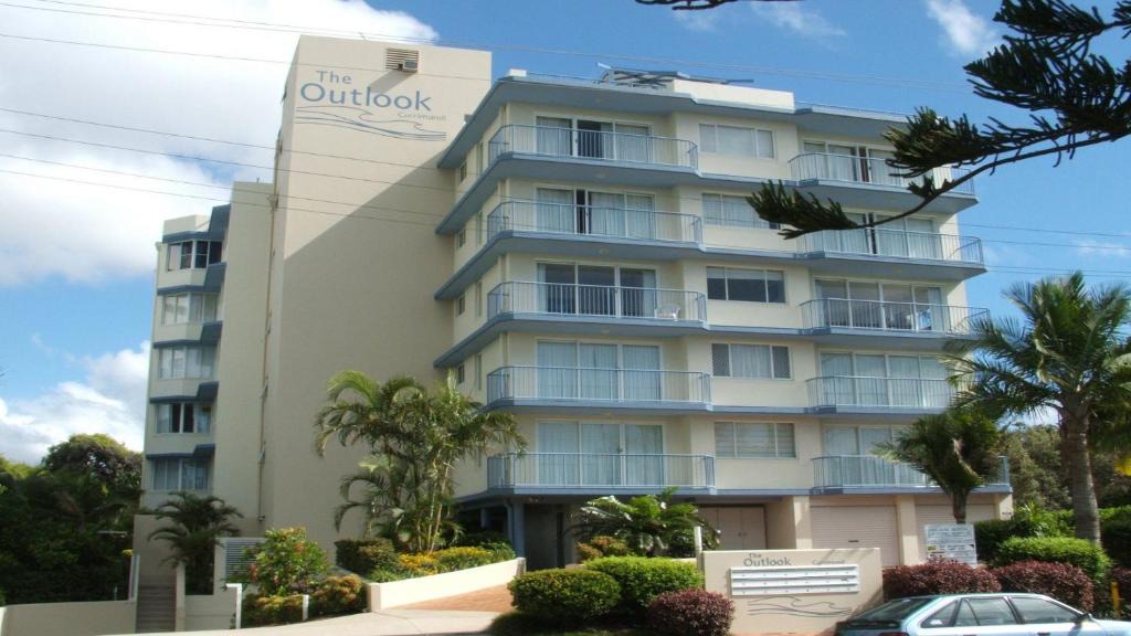 Currimundi Apartment | The Outlook U9/9 Hume Parade