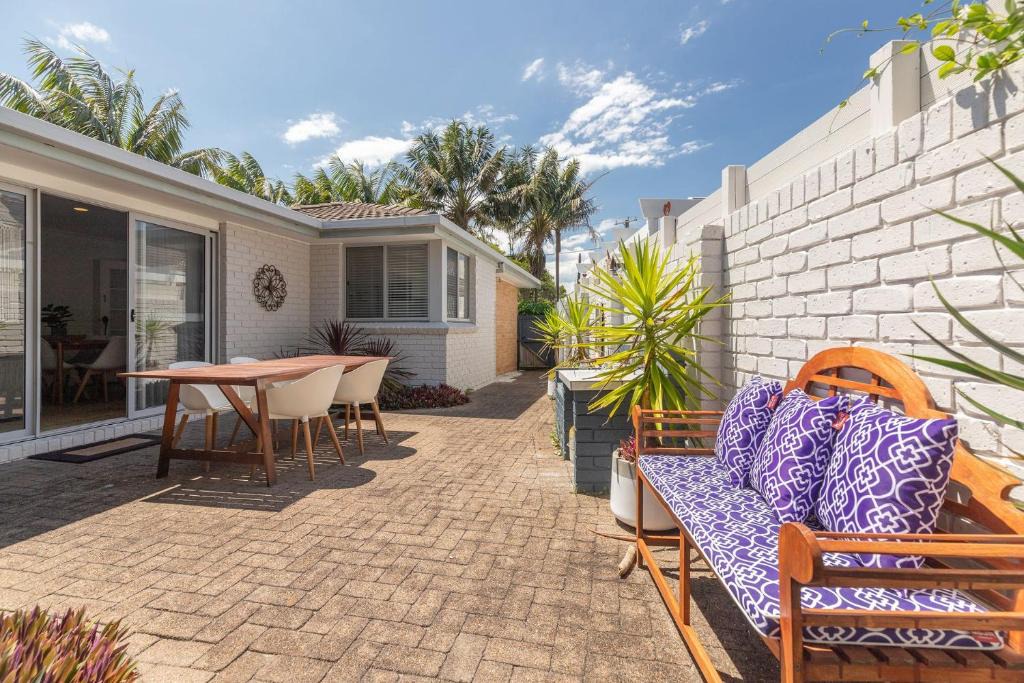 Boomerang Beach Villa | The Reef