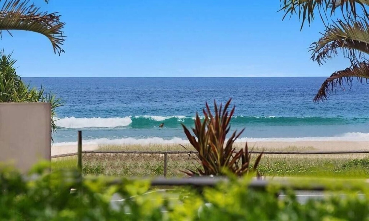 Currumbin Apartment | The Rocks Resort Apartment GE