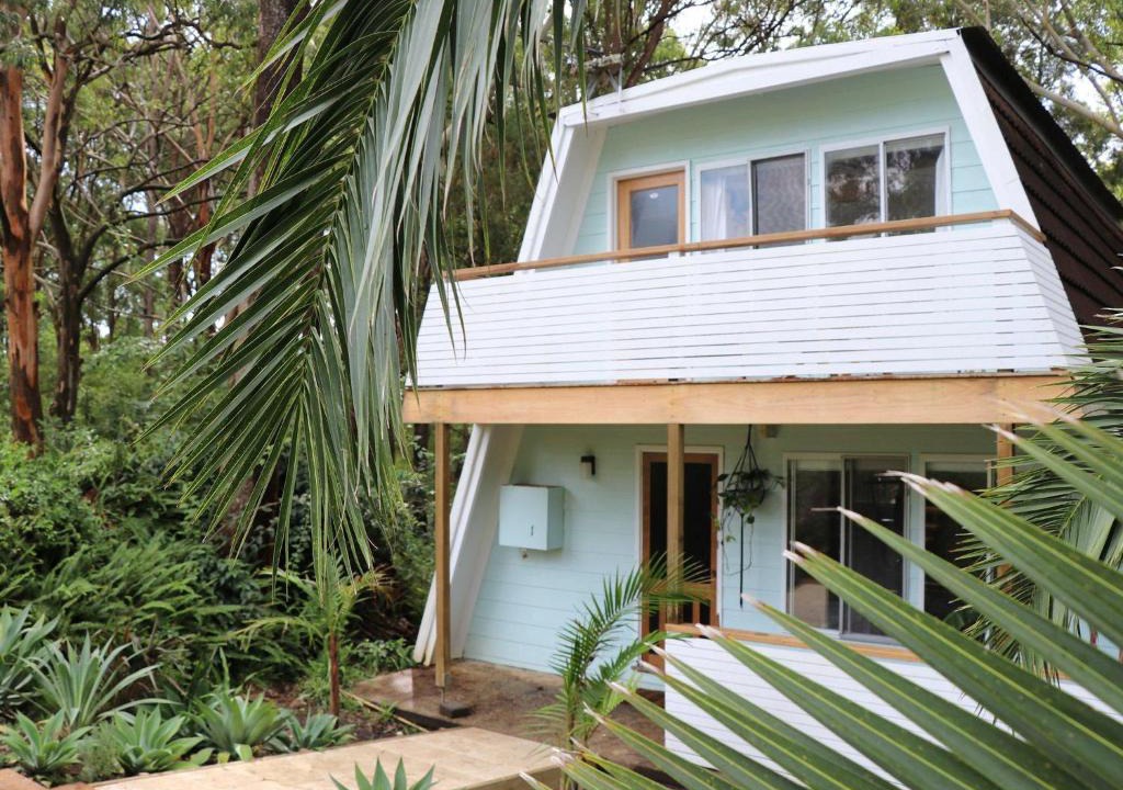 Smiths Lake House | The Shaka Shack