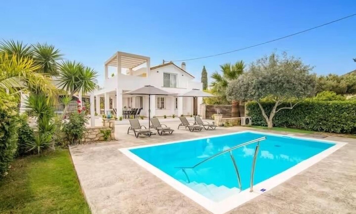 Pantokratoras Villa | The White Collection Villas&Suites- Pnoe Villa