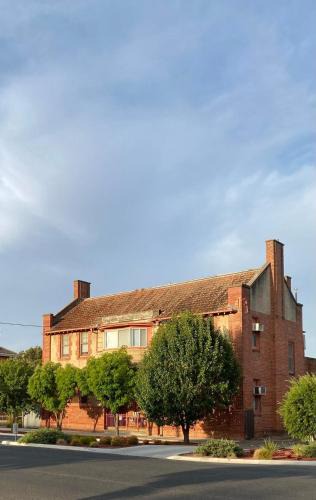 Dimboola Apartment | The Willery Guesthouse