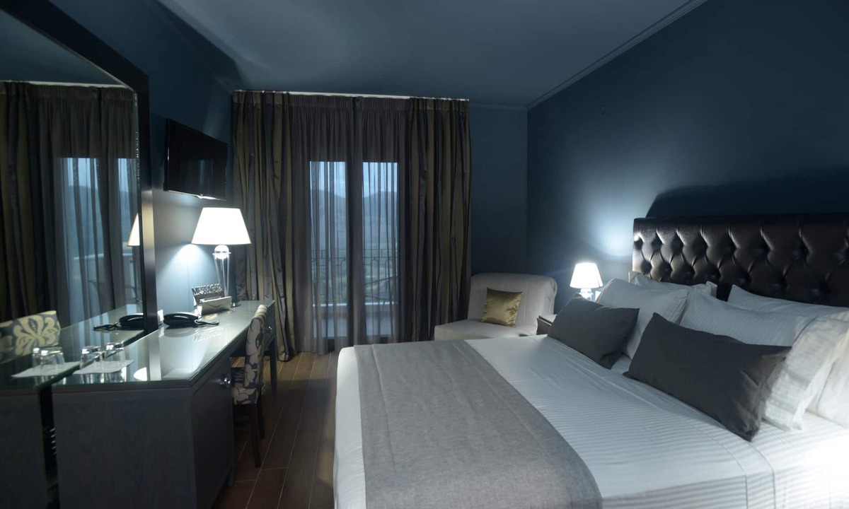 Paramythia Hotel | Theasis