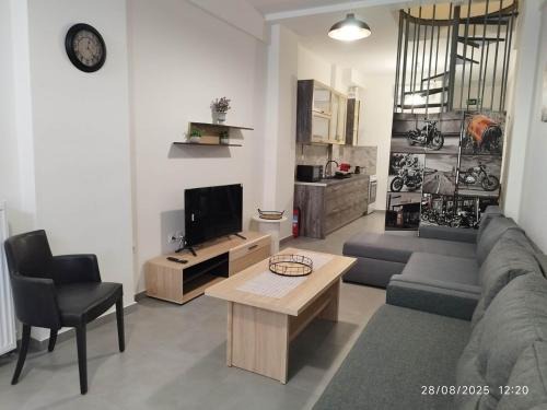 Ampelokipoi-Menemeni Apartment | ThessLoft