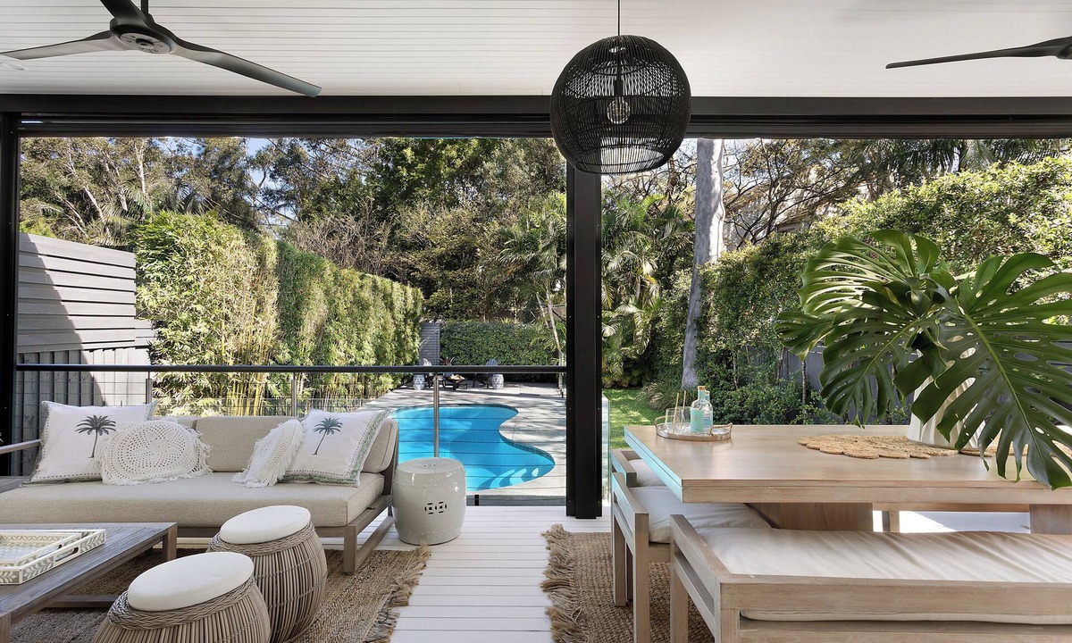 Rushcutters Bay House | This house is a 3 bedroom(s), 2 bathrooms, located in Edgecliff, NSW.