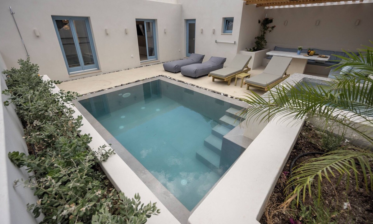 Kamari Villa | Tholaki Luxury home in Kamari with pool and jacuzzi - 5 min from the beach!