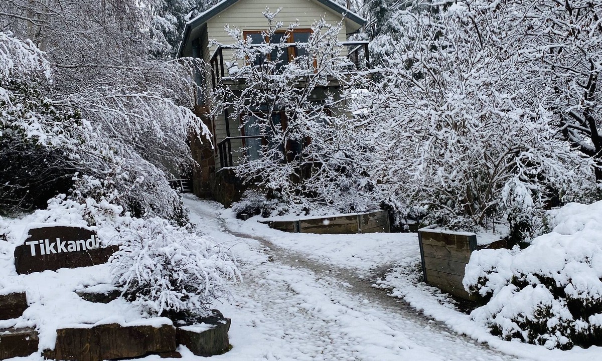 Merrijig House | Tikkandi – Cozy Luxe Getaway in Victoria’s High Country