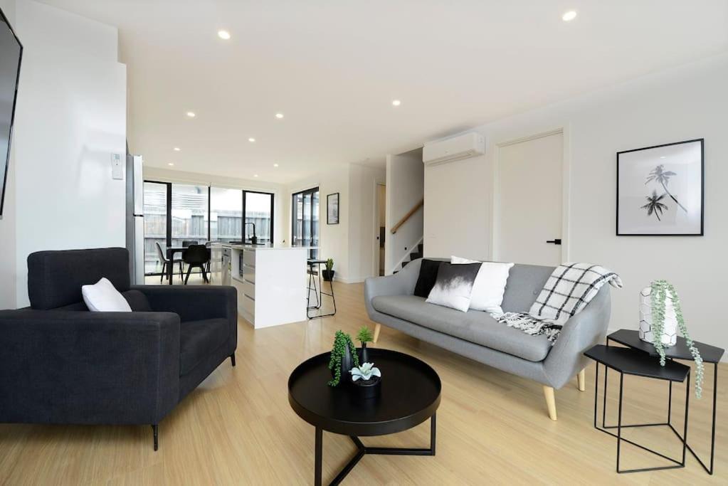 Capel Sound Apartment | Toast the Townhouse