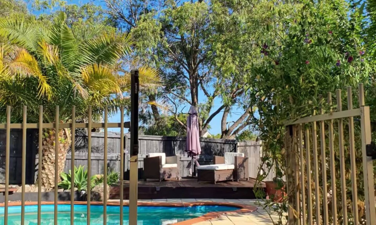 Mount Eliza House | Top of the Mount