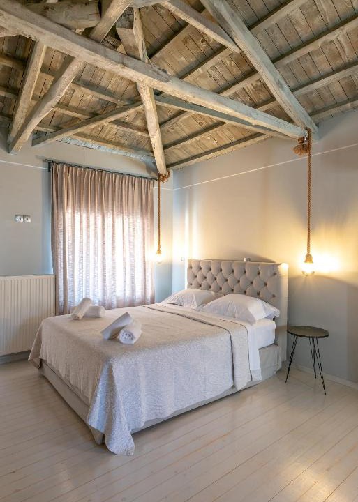 Myrina Apartment | Traditional Stone House
