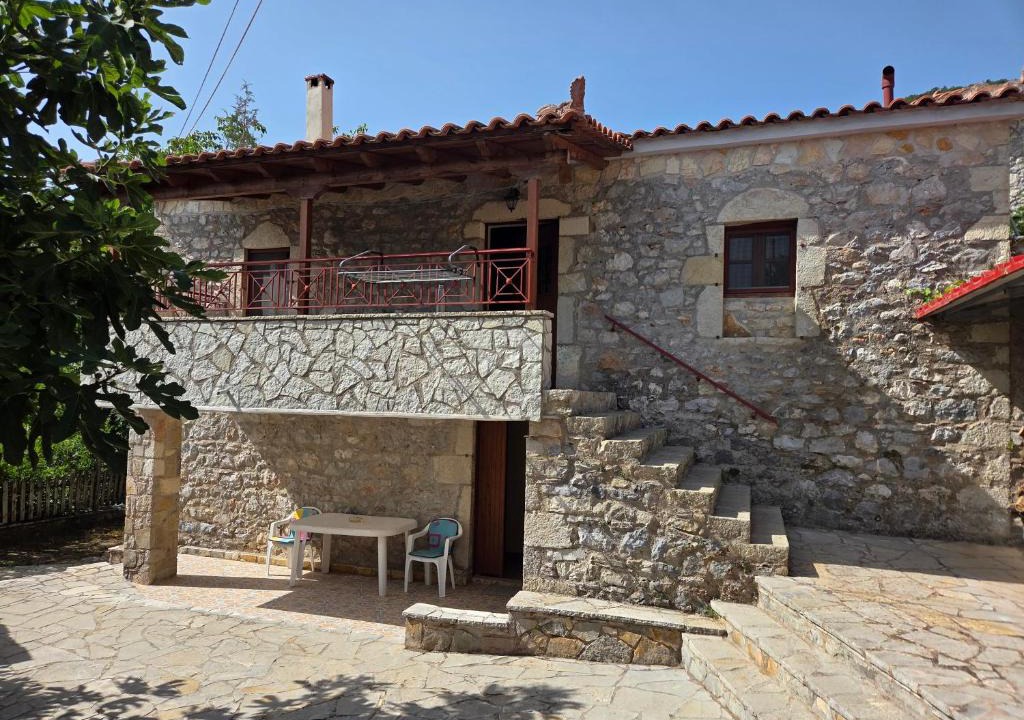 Karia House | Traditional village house on Argolis for 6 persons