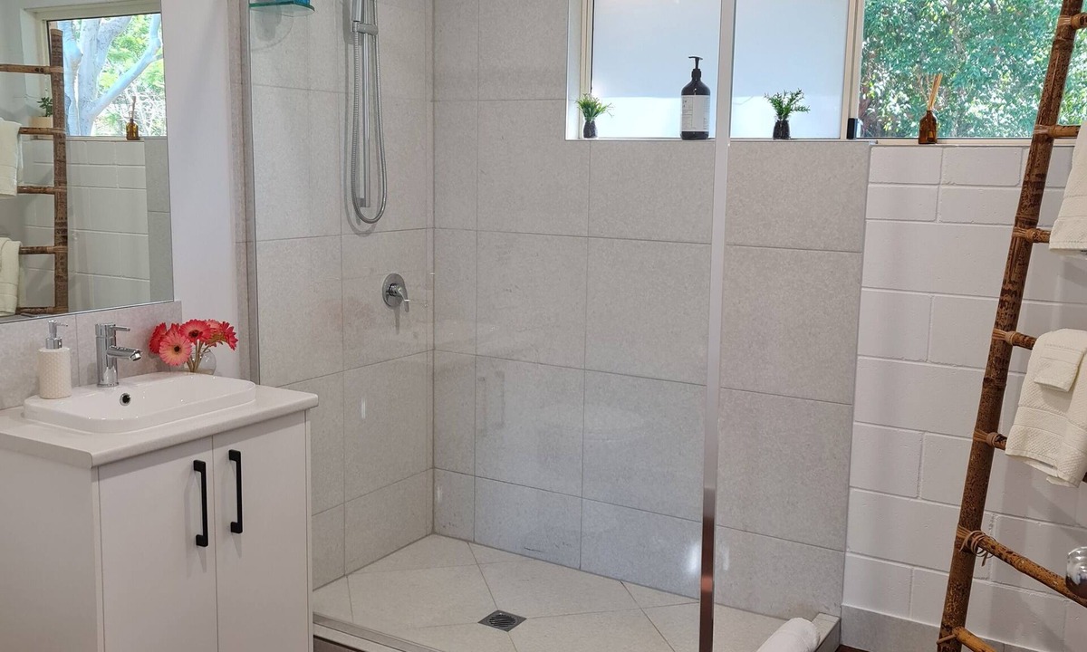 Cooroibah House | Tranquil Space in newly renovated Cottage in Cooroibah