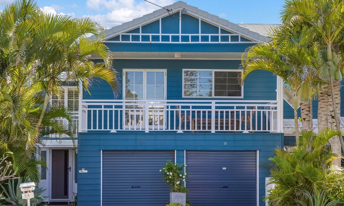 Tugun House | Tugun Beach House - Pet Friendly & Perfect for Families!