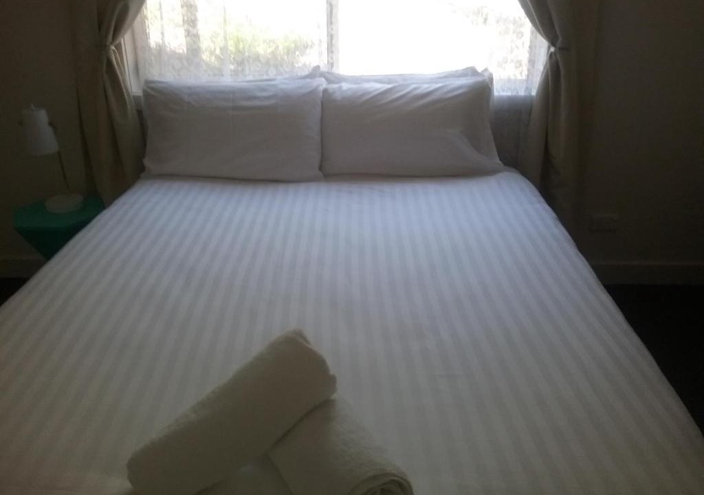 Tullah Hotel | Tullah Tavern