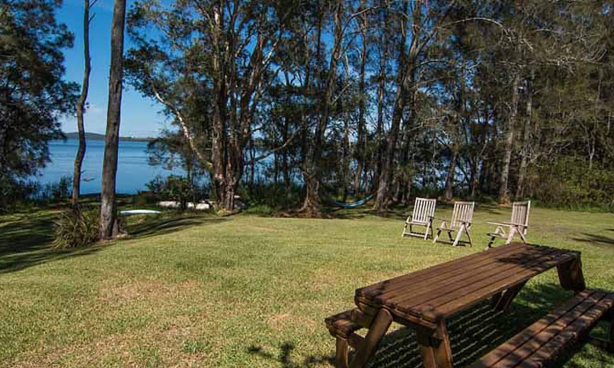 Bungwahl House | Tuppys on the Lake - Bungwahl