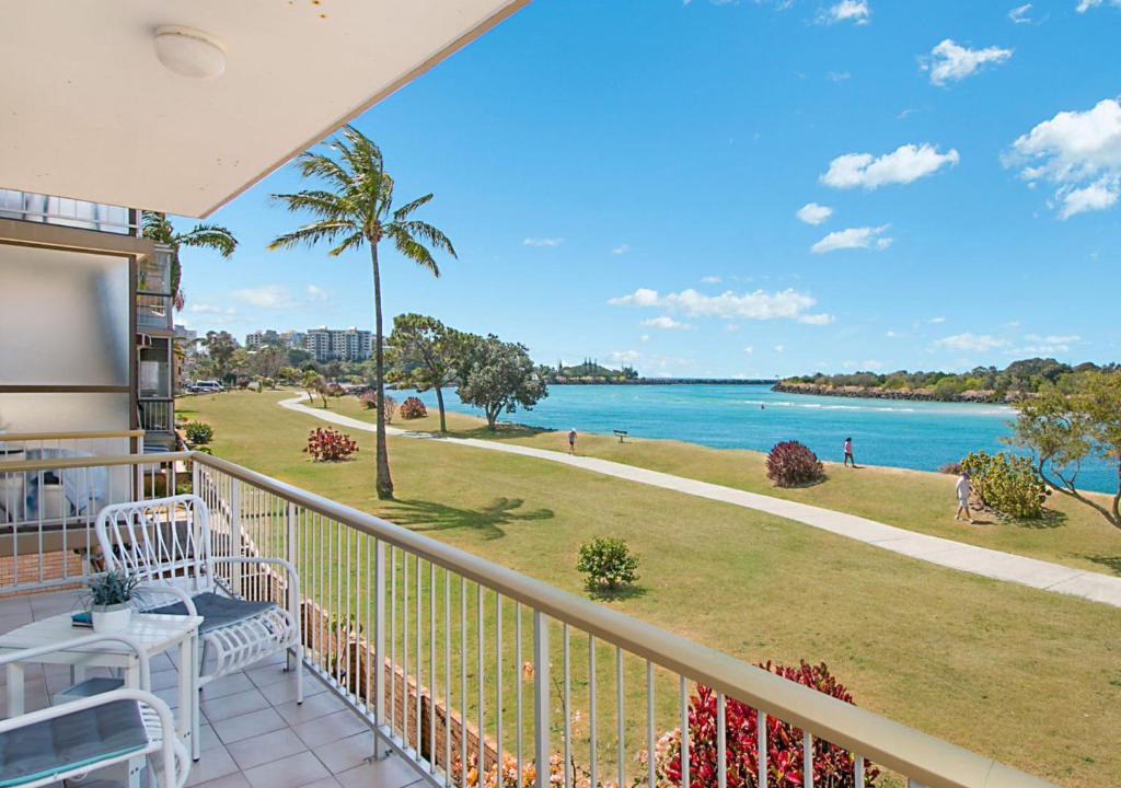 Endeavour Parade Riverfront Tweed Heads | Tweed Heads