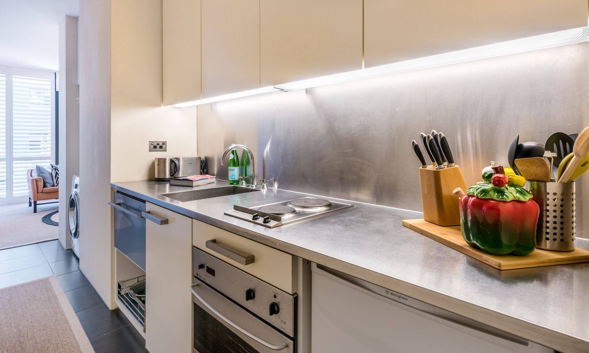 Surry Hills Apartment | Urban Sanctuary on Holt