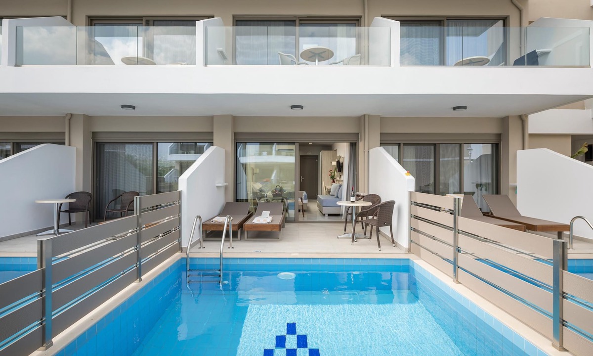 Paralia Kourna Cabin | Vantaris Blue - Adults Only
