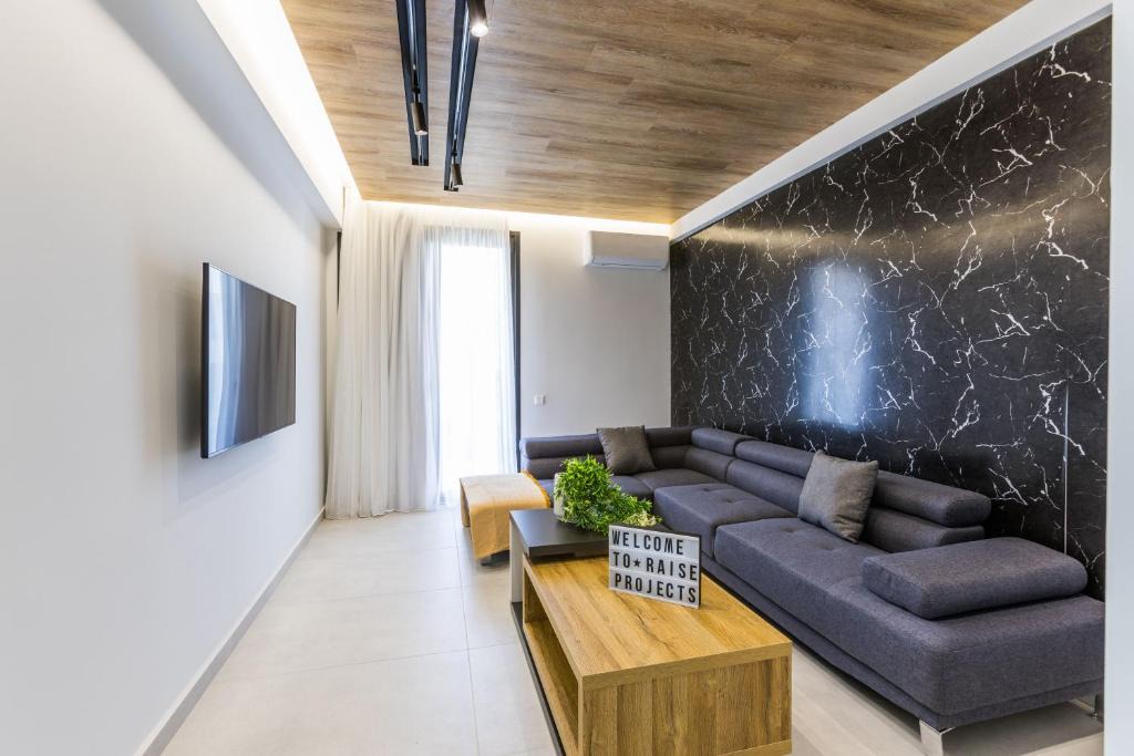 Varkiza Apartment | Varkiza Luxury Suites by Raise