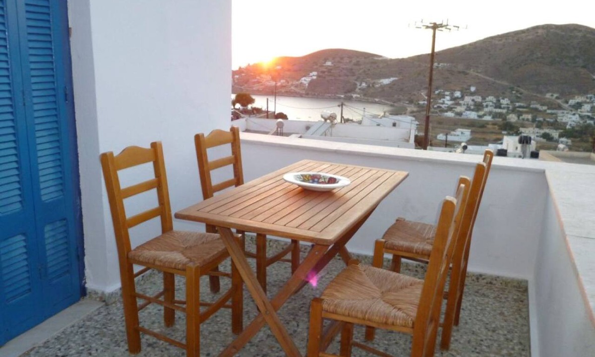 Ios House | Vasilis Ios Place Room 3