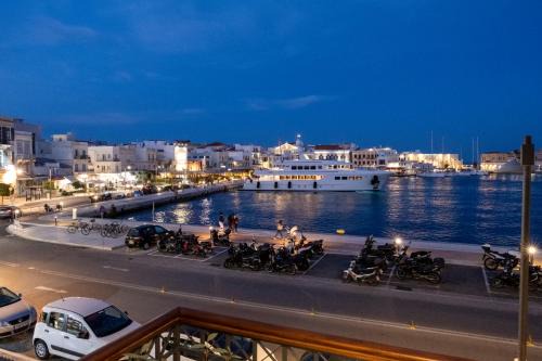 Ermoupoli Apartment | VENUS LUXURY APARTMENT