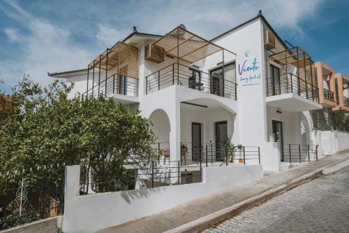 Plomari Apartment | Viento Luxury Apartments - Steps from the Beach
