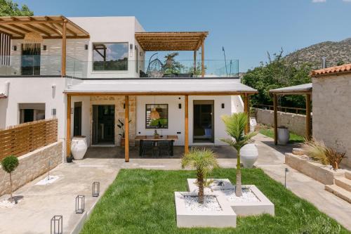 Melidoni Villa | Villa Aldea - Luxury Boho Style