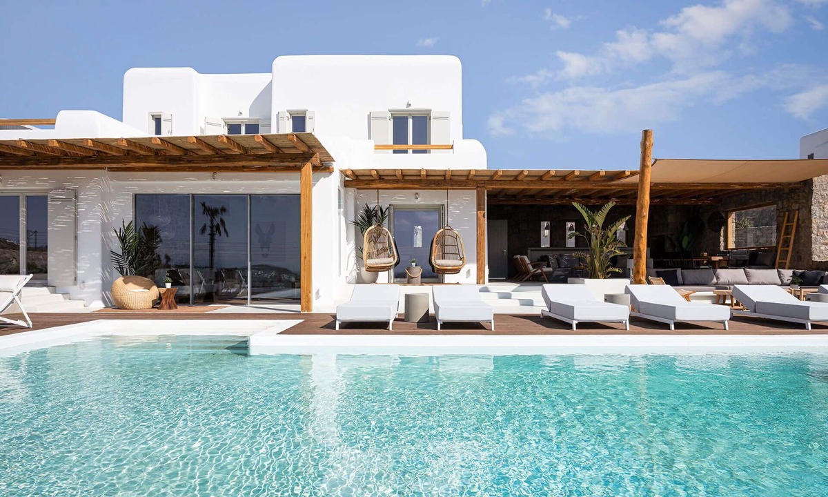 Kalafatis Villa | Villa Aspasia, pool & jacuzzi - My Rental Homes
