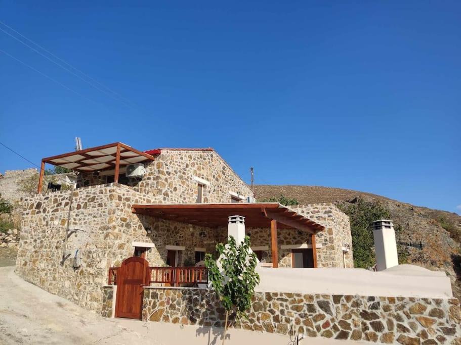 Archanes-Asterousia House | VILLA CASTELLOS