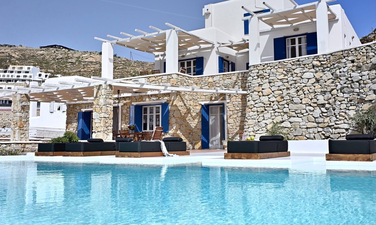 Elia Villa | Villa Chrysta Mykonos – Family-Friendly Villa with Pool, Terrace & Sea View