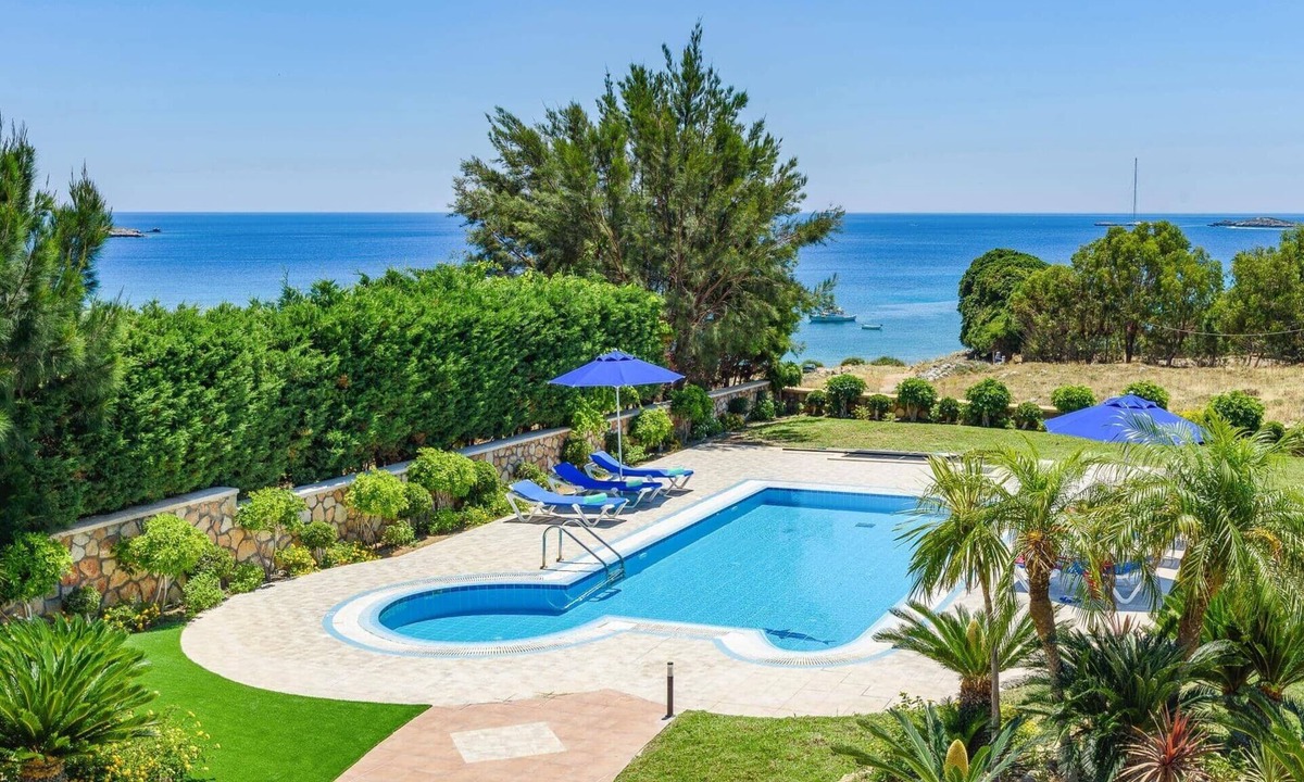 Lindos Villa | Villa Clive by Villa Plus