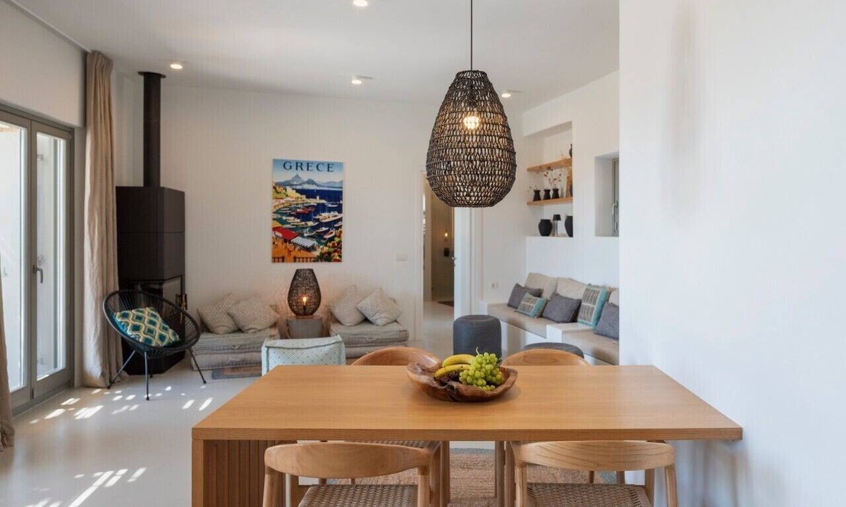 Piso Livadi House | Villa Ena - Beach getaway