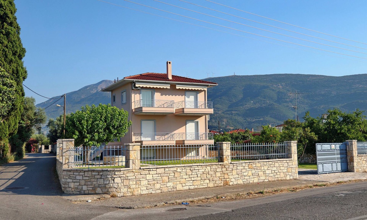 Gefira Mpania Villa | Villa Eudora Nafpaktos