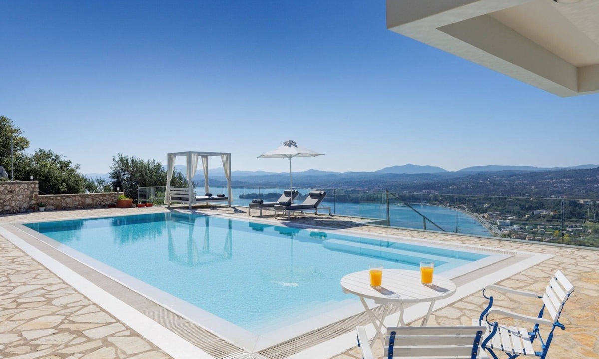 Pirgi Villa | Villa Gemini Monika by Villa Plus