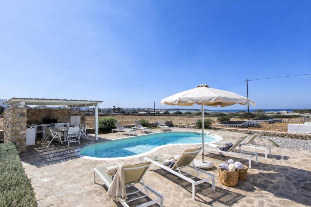 Naxos Villa | Villa Glyfada, 100m From the Beach