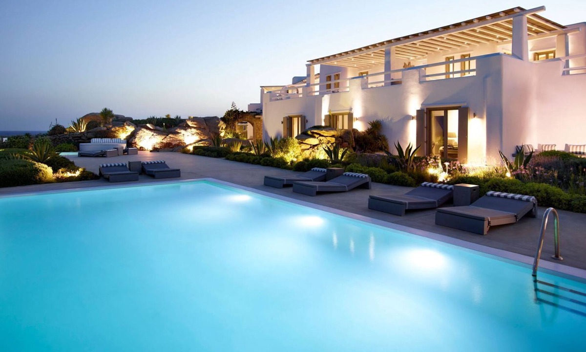 Paradise Villa | Villa in Paraga with 8 bedrooms sleeps 16