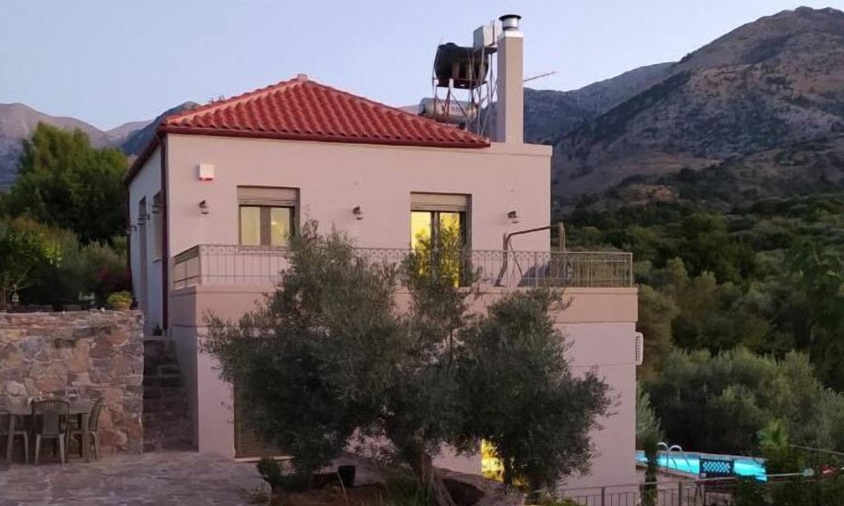 Katochori Villa | Villa Kastania – Cretan Nature Retreat
