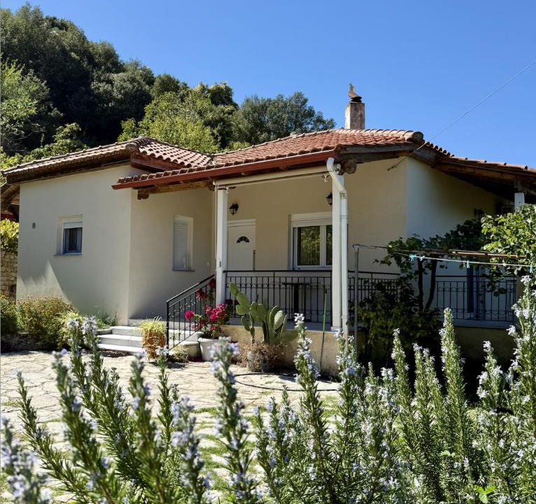 Fanari House | Villa Lazaros