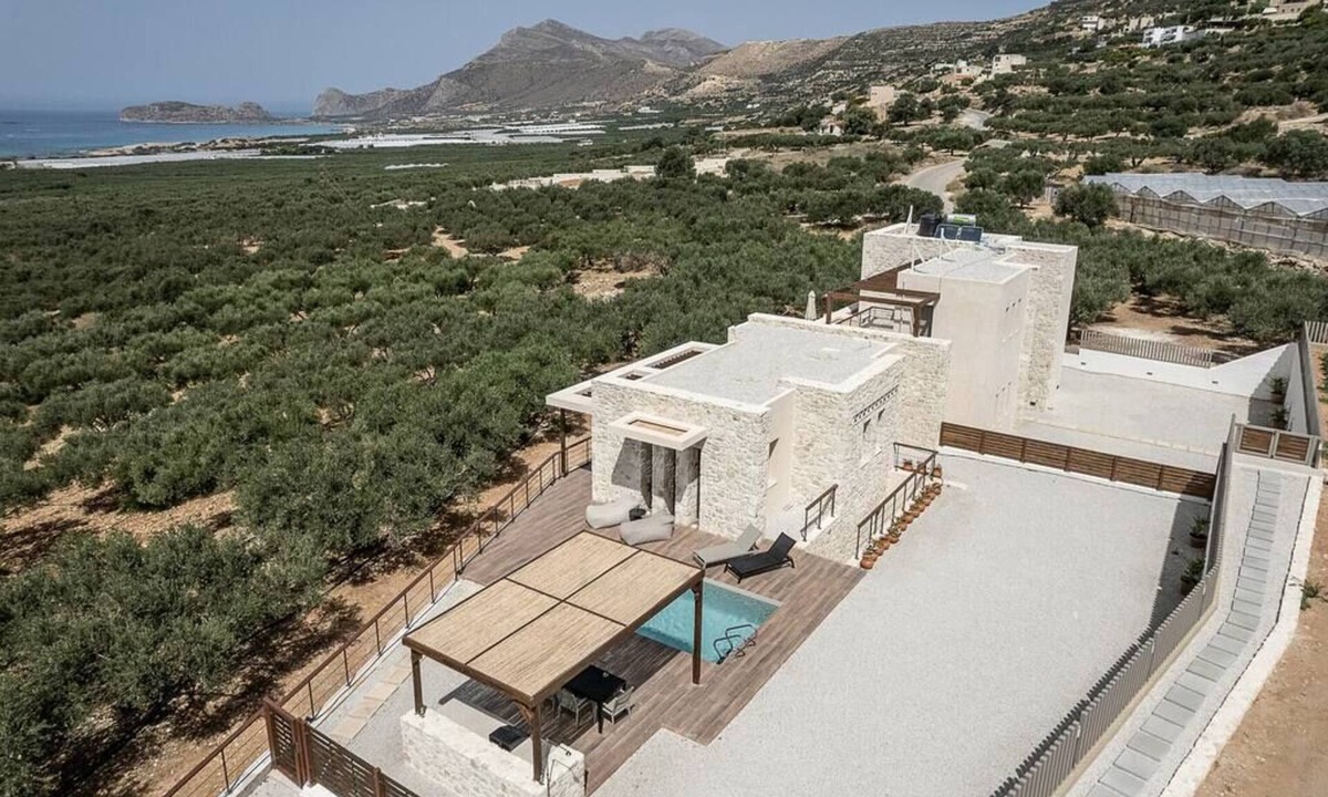 Limeniskos Villa | Villa Melissa 2,spacious,private pool, seaview,BBQ