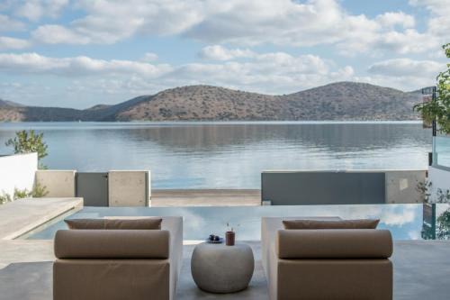 Elounda Villa | Villa Mimaze Minimalist Living