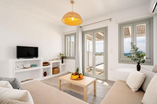 Kastraki Villa | Villa Nausica, Steps from the Beach
