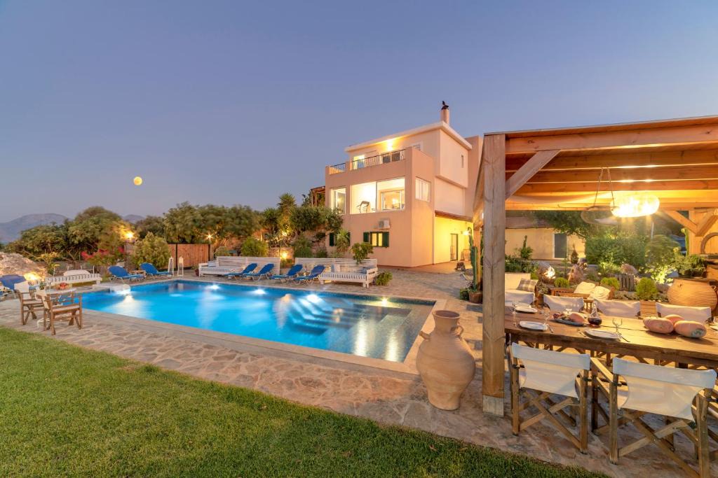Agios Nikolaos Town Villa | Villa Odyssia