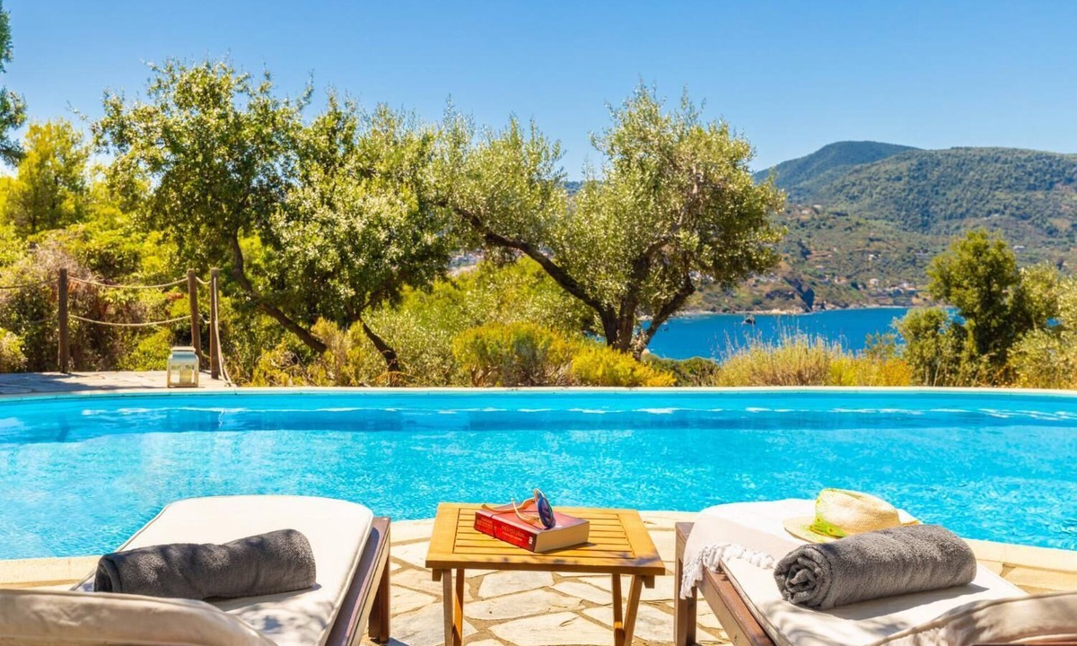 Skopelos Town Villa | Villa Pelago - Three Bedroom Villa, Sleeps 6