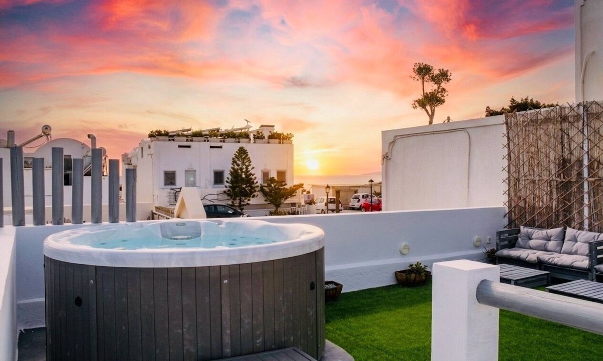 Imerovigli Apartment | Villa Sertis Santorini