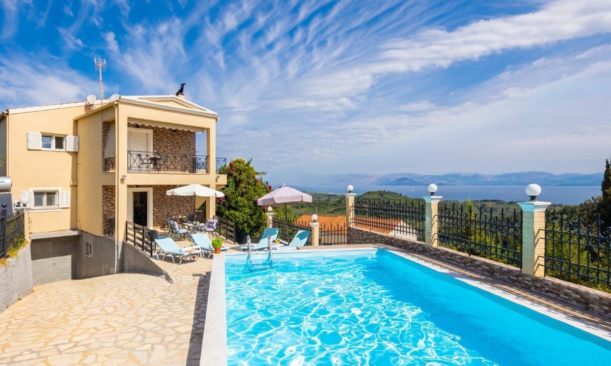 Lefkimmi Villa | Villa Spartera - Five Bedroom Villa, Sleeps 10