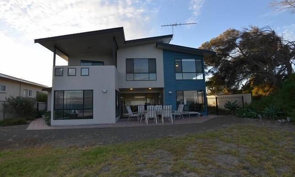 Kingscote House | Wahroonga On The Water